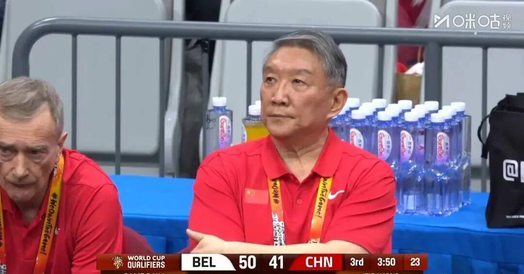 现场比分-张子宇20分，中国女篮15分输球