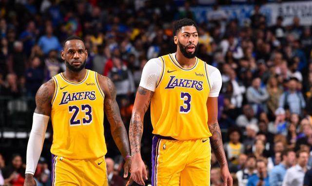 赛事走势-魔术师·约翰逊：湖人需要射手 篮网不需要哈里斯