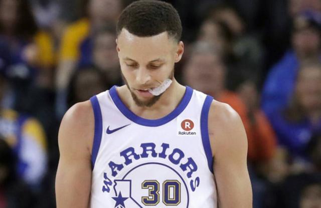 阵容齐整+库里拼尽全力 赢球困难勇士气数已尽？